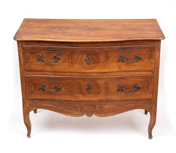 Provençal walnut chest of drawers, Louis XV style 