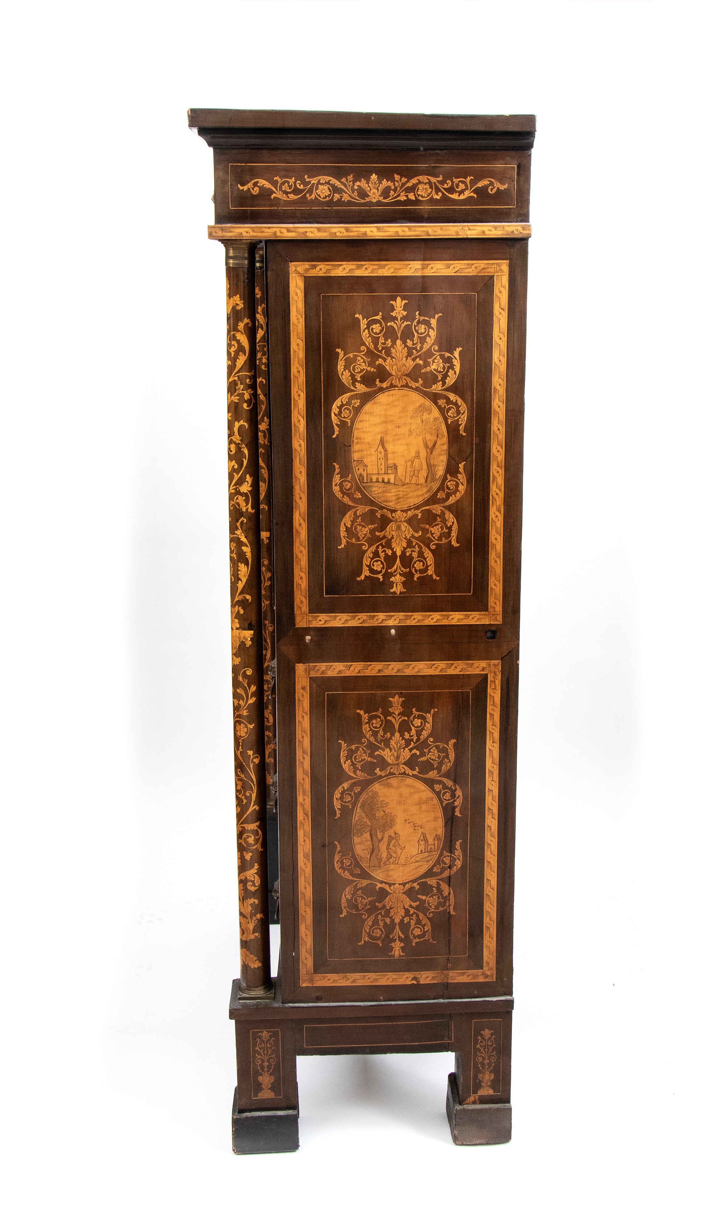 Secretaire a ribalta intarsiato