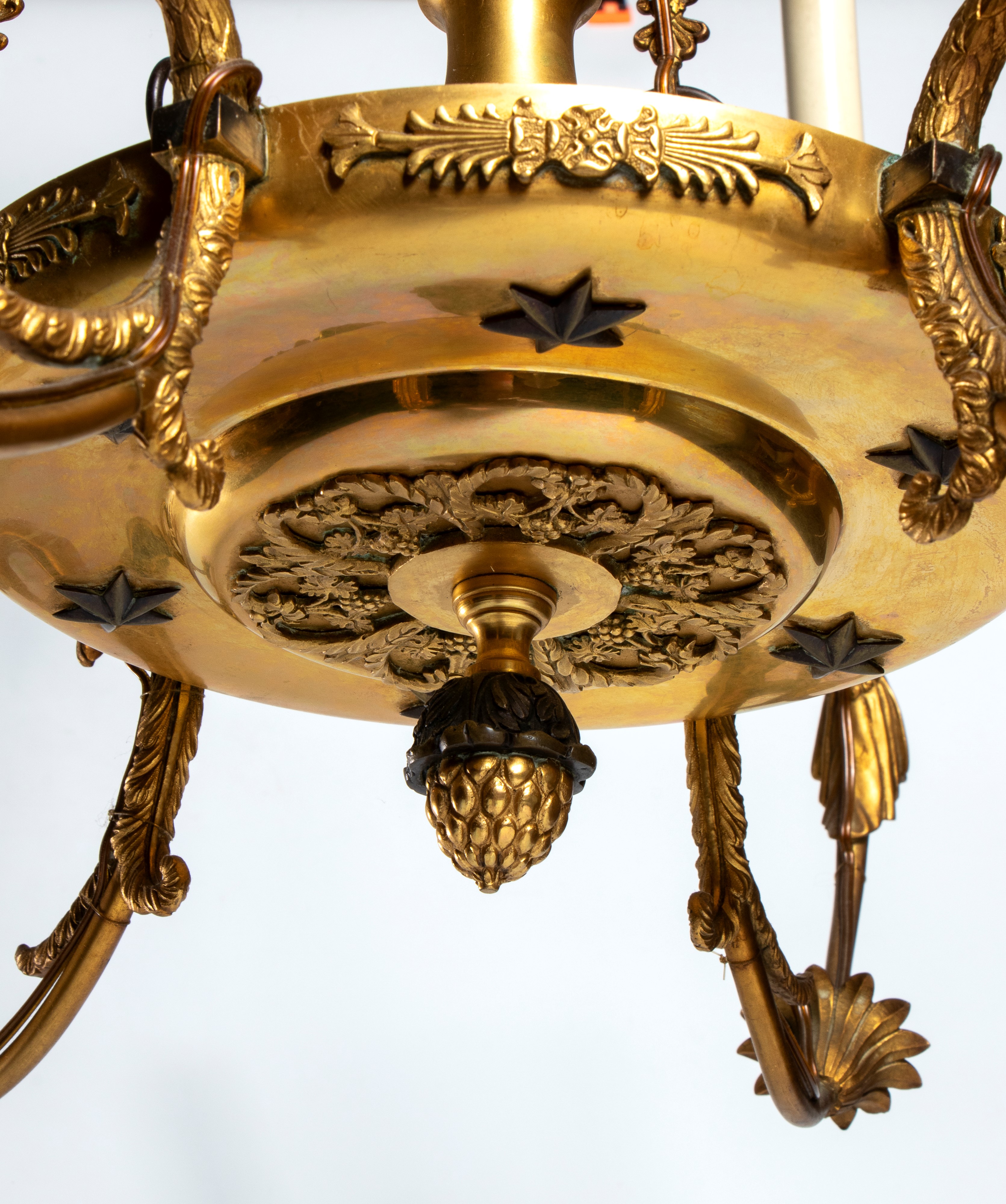 Lampadario in bronzo dorato stile Impero