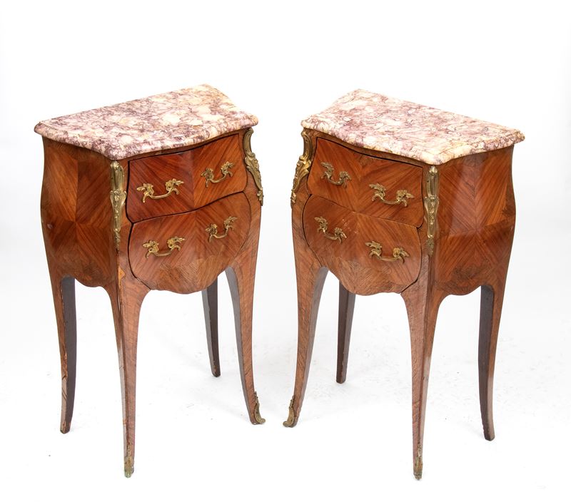 Coppia di comodini, stile Luigi XV, Francia XIX secolo