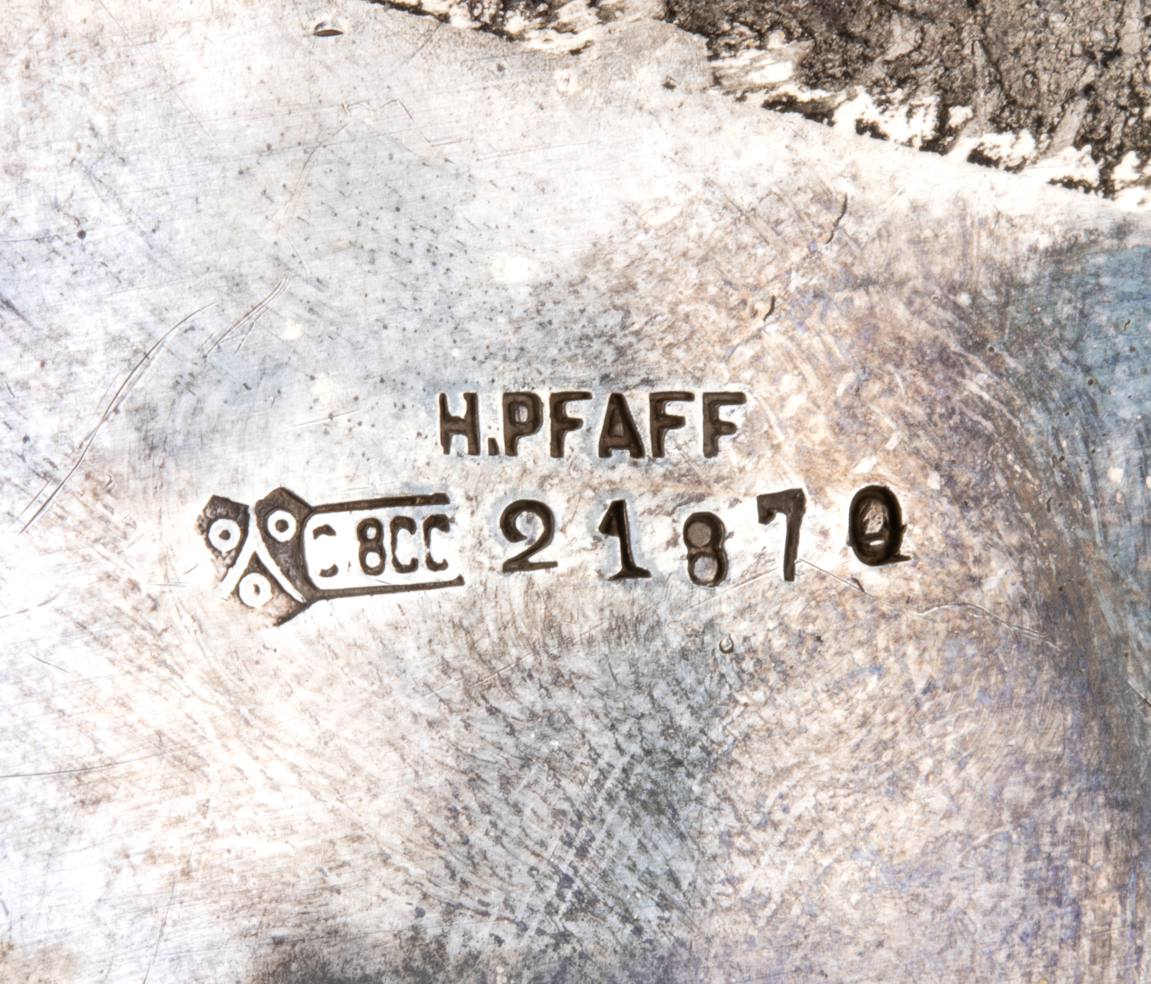 Heinrich (o Hermann) Pfaff, Lotto di due contenitori in argento (800/1000 e 925/1000)
