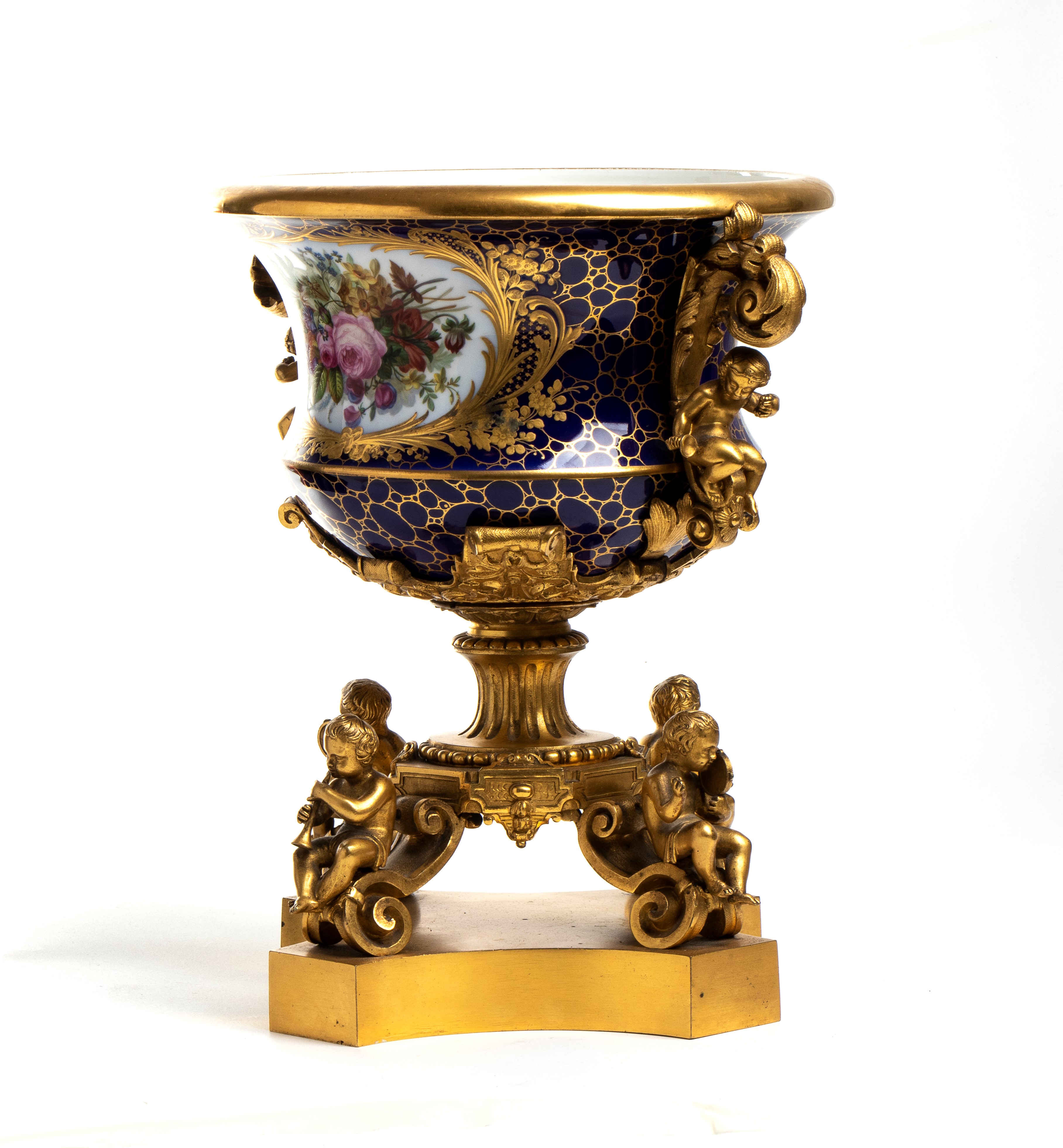 Centrotavola francese in bronzo e porcellana