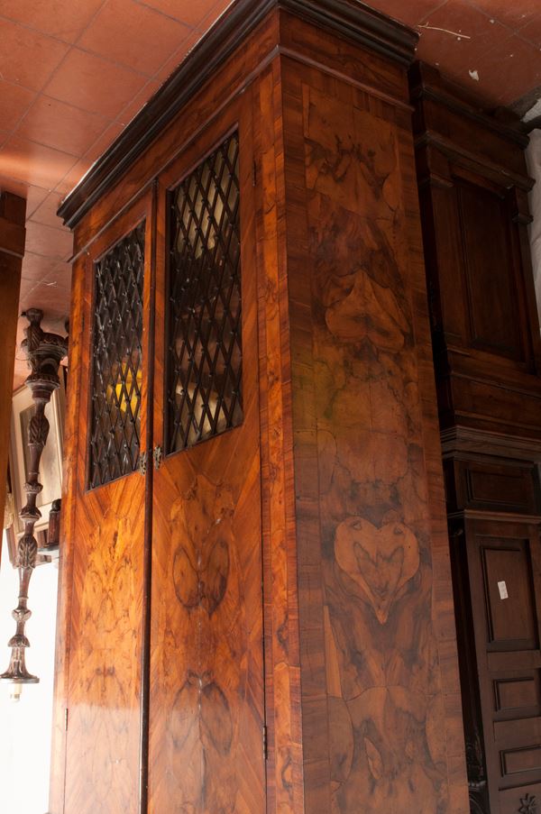 Credenza  a due ante,