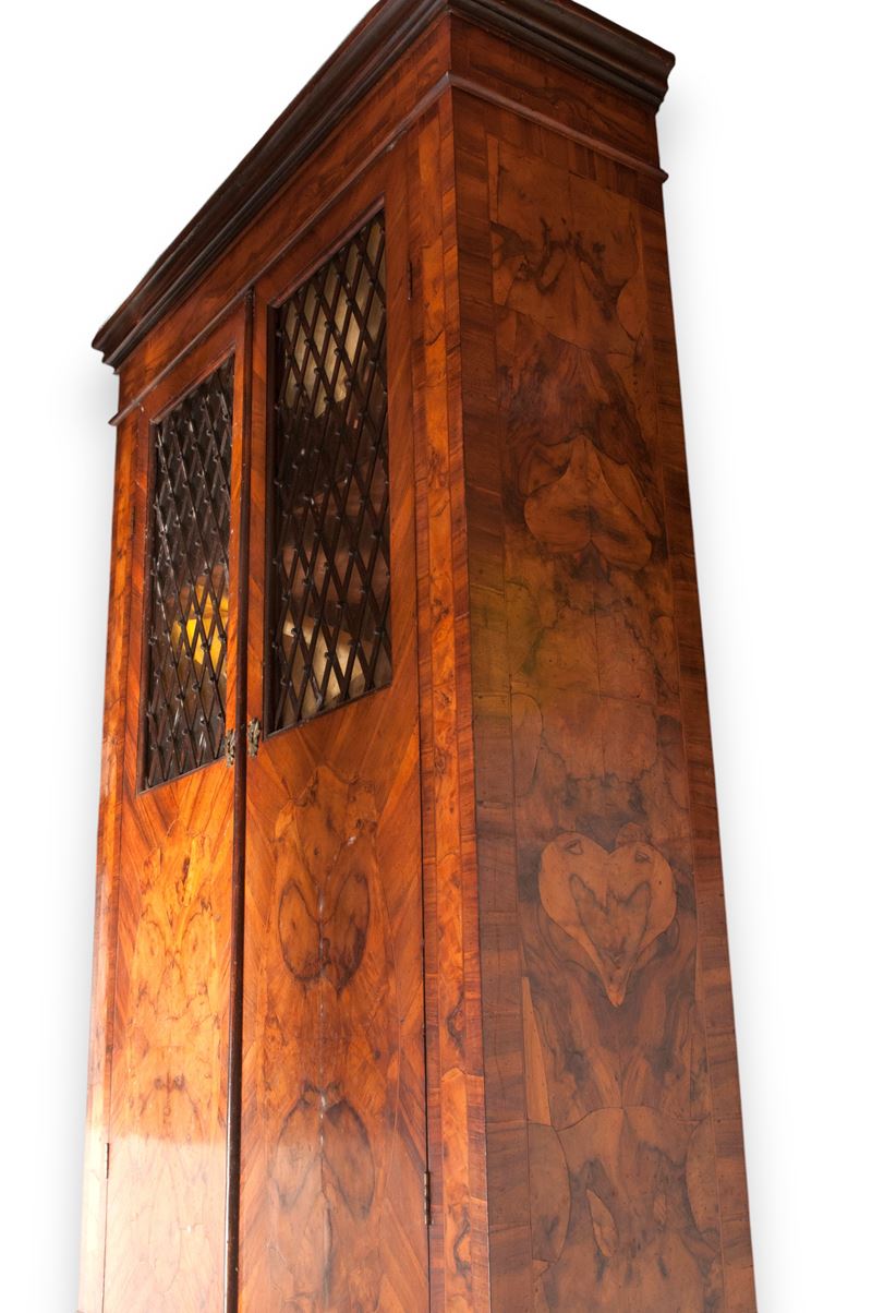 Credenza a Due Ante,