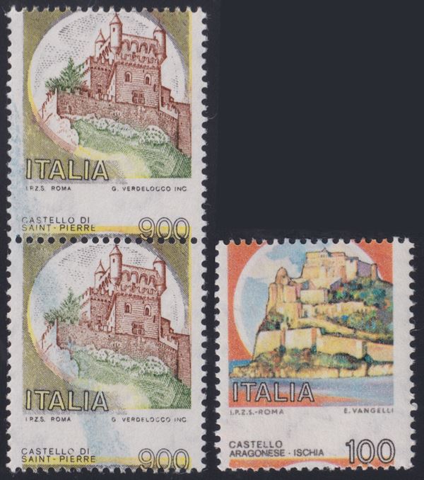 Republic - castles, two interesting varieties.