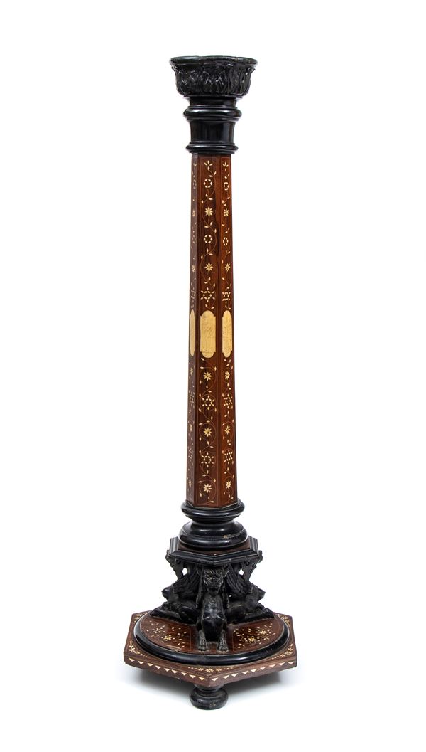 Inlaid vase stand