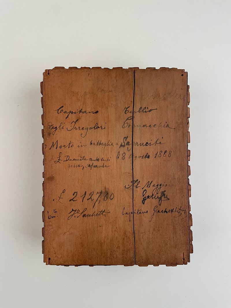 Scatola in legno, cimelio delle guerre d'Africa