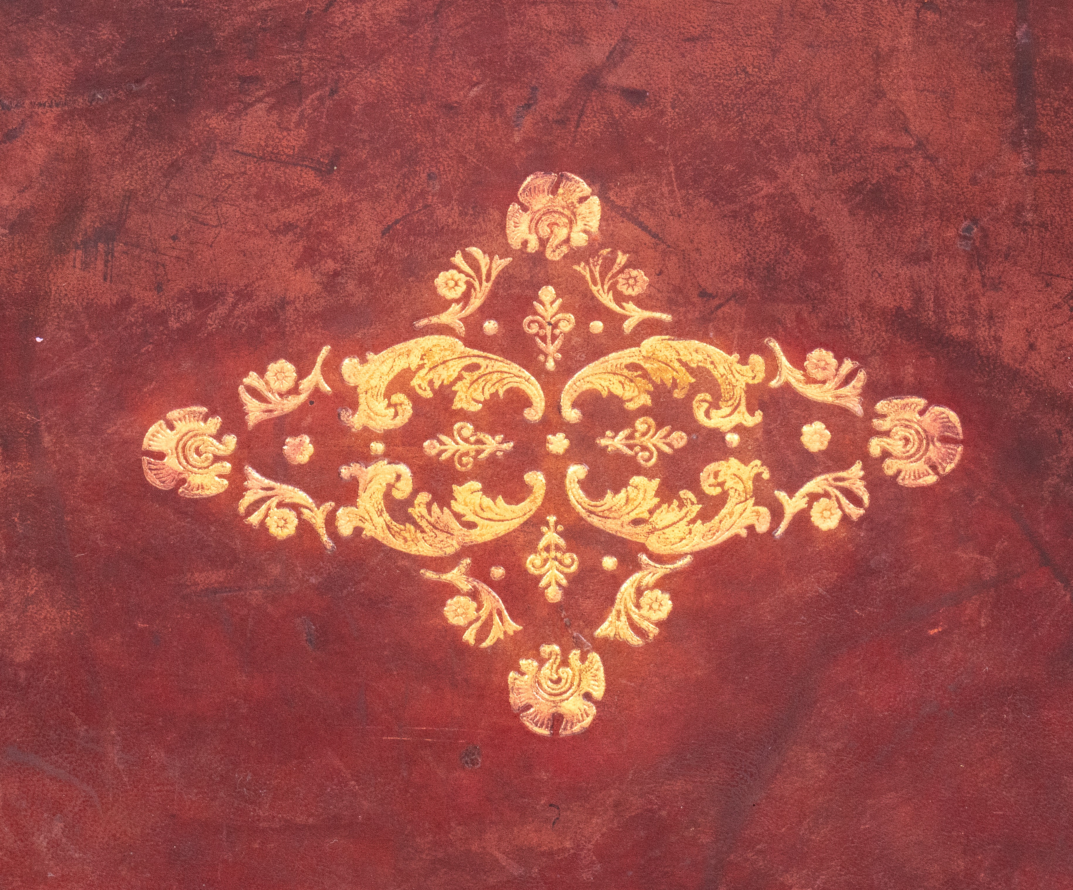 Piccolo scrittoio Luigi XV in ebano viola