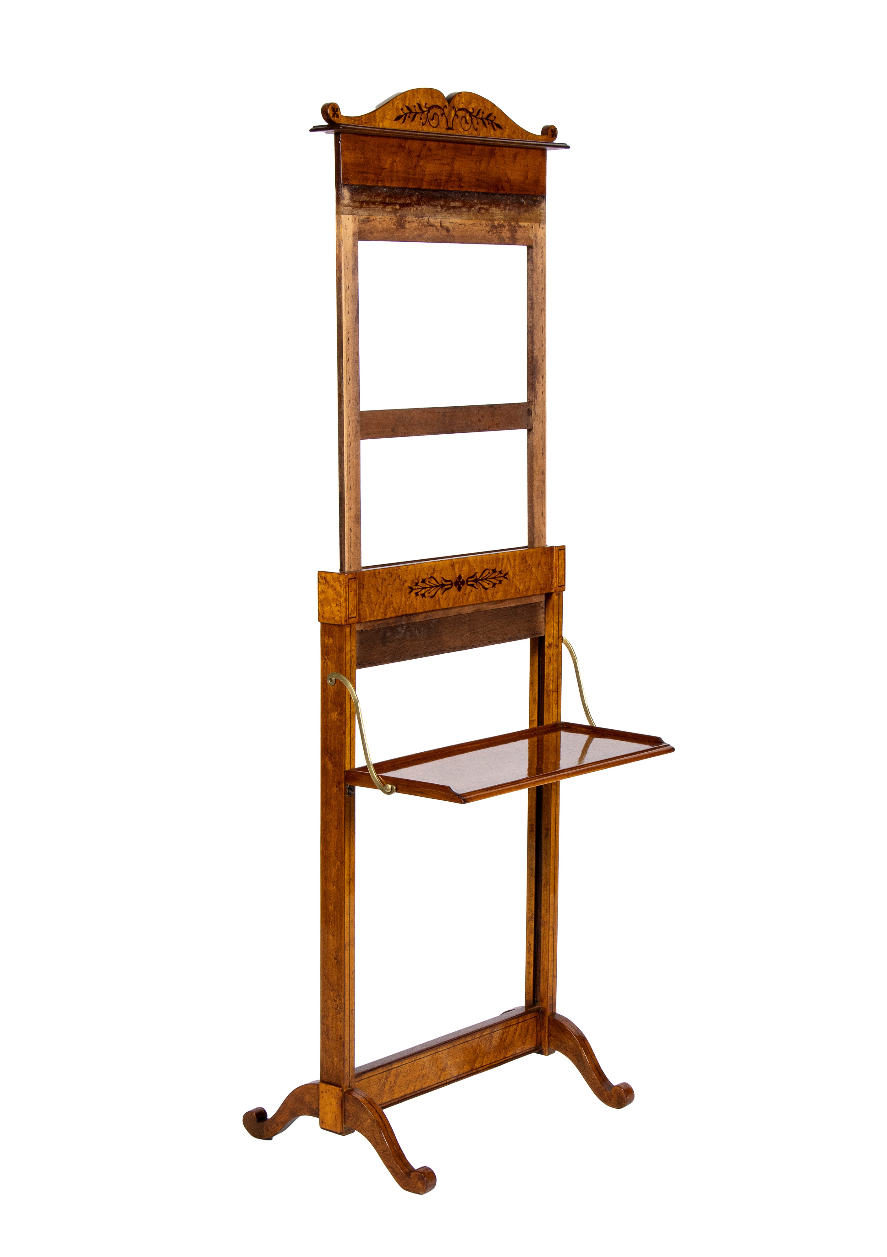 L. Petit - Copricamino francese Carlo X in legno di acero con intarsi