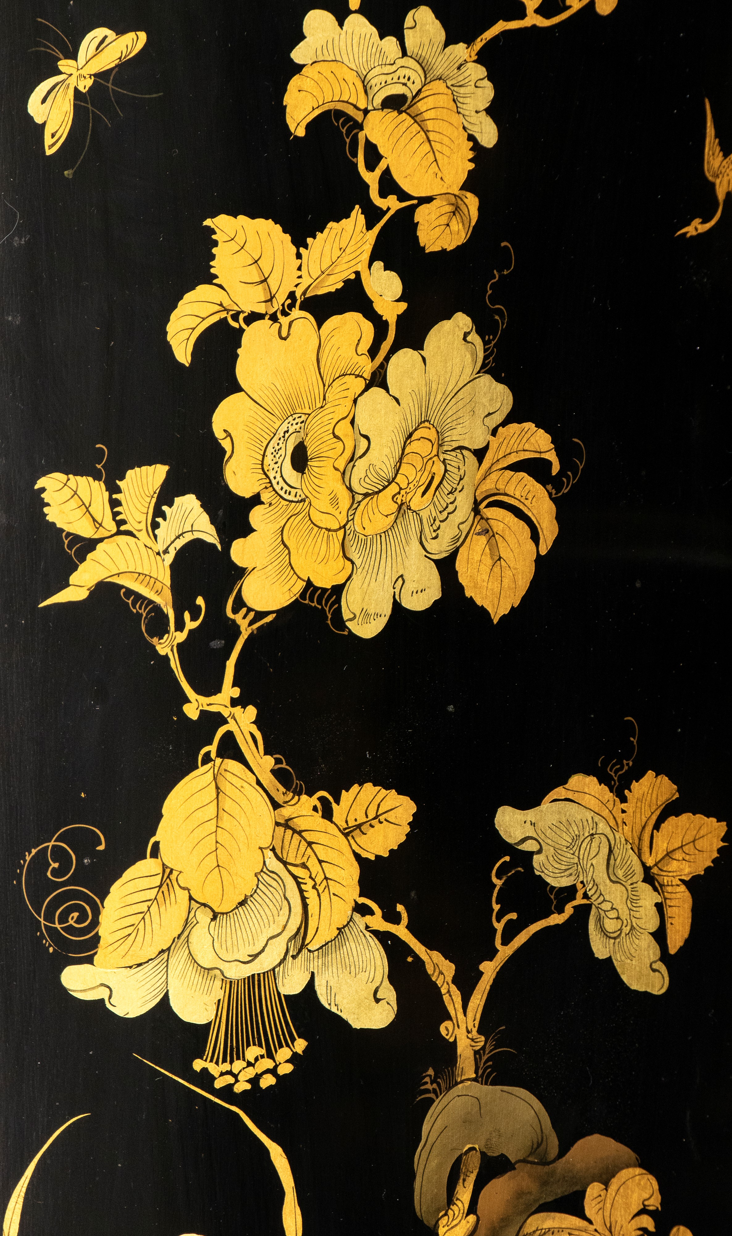 Angoliera pensile a chinoiserie