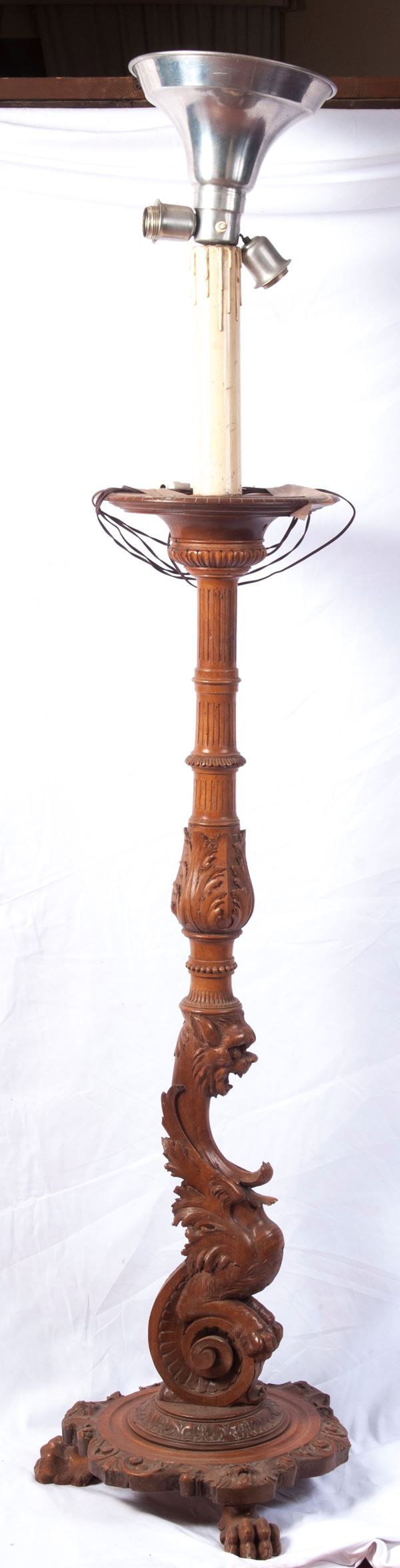 Piantana in legno