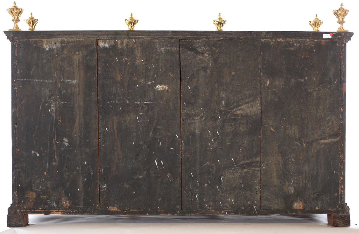 Monetiere in ebano, pietre dure e bronzo dorato, Italia centrale, XVIII secolo