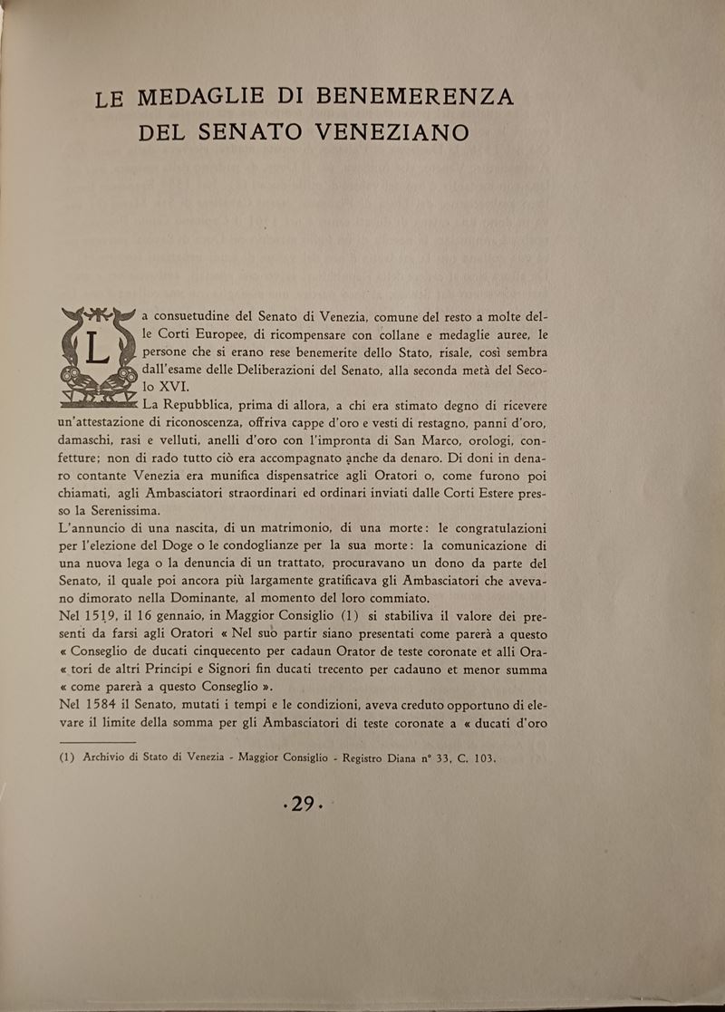 Majer G. – le Medaglie di Benemerenza del Senato Veneziano. Milano, 1927. Pp. 27, 8 Tavv. B/n Rar...