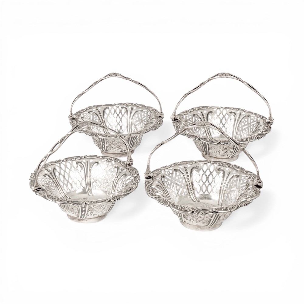 Epergne georgiana inglese in argento