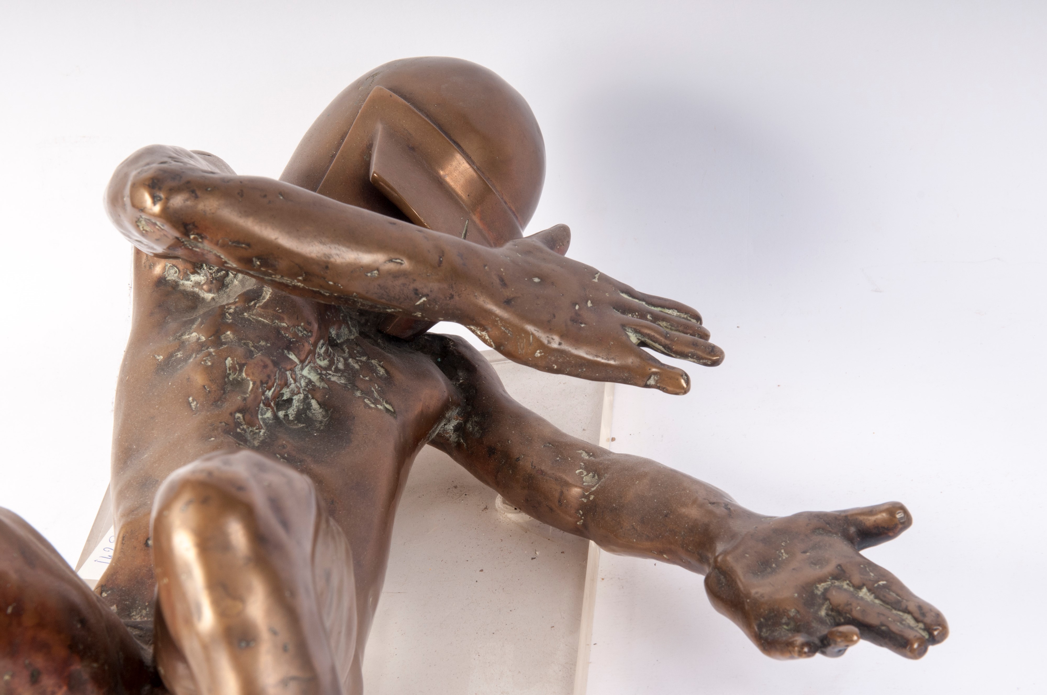 Senza titolo, scultura a tutto tondo in bronzo
