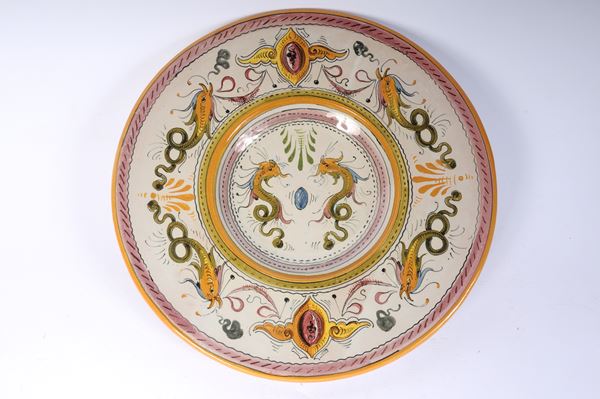 Ceramic plate 