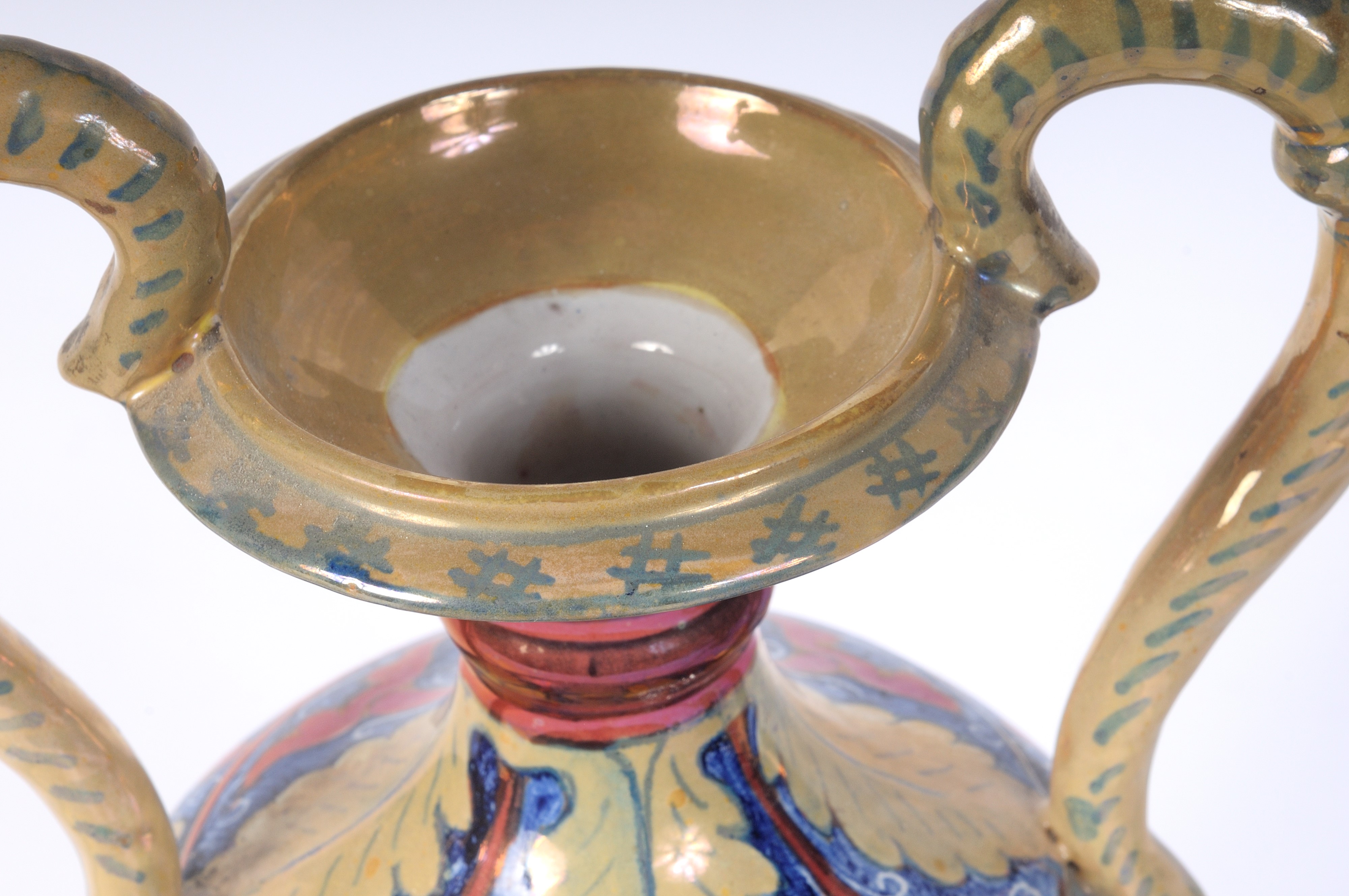 Vaso Ad Anfora in Ceramica a Lustro