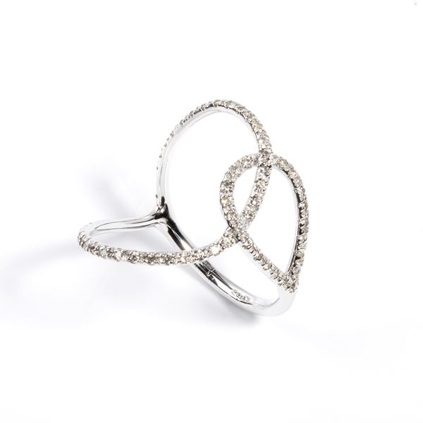 Anello in oro e diamanti