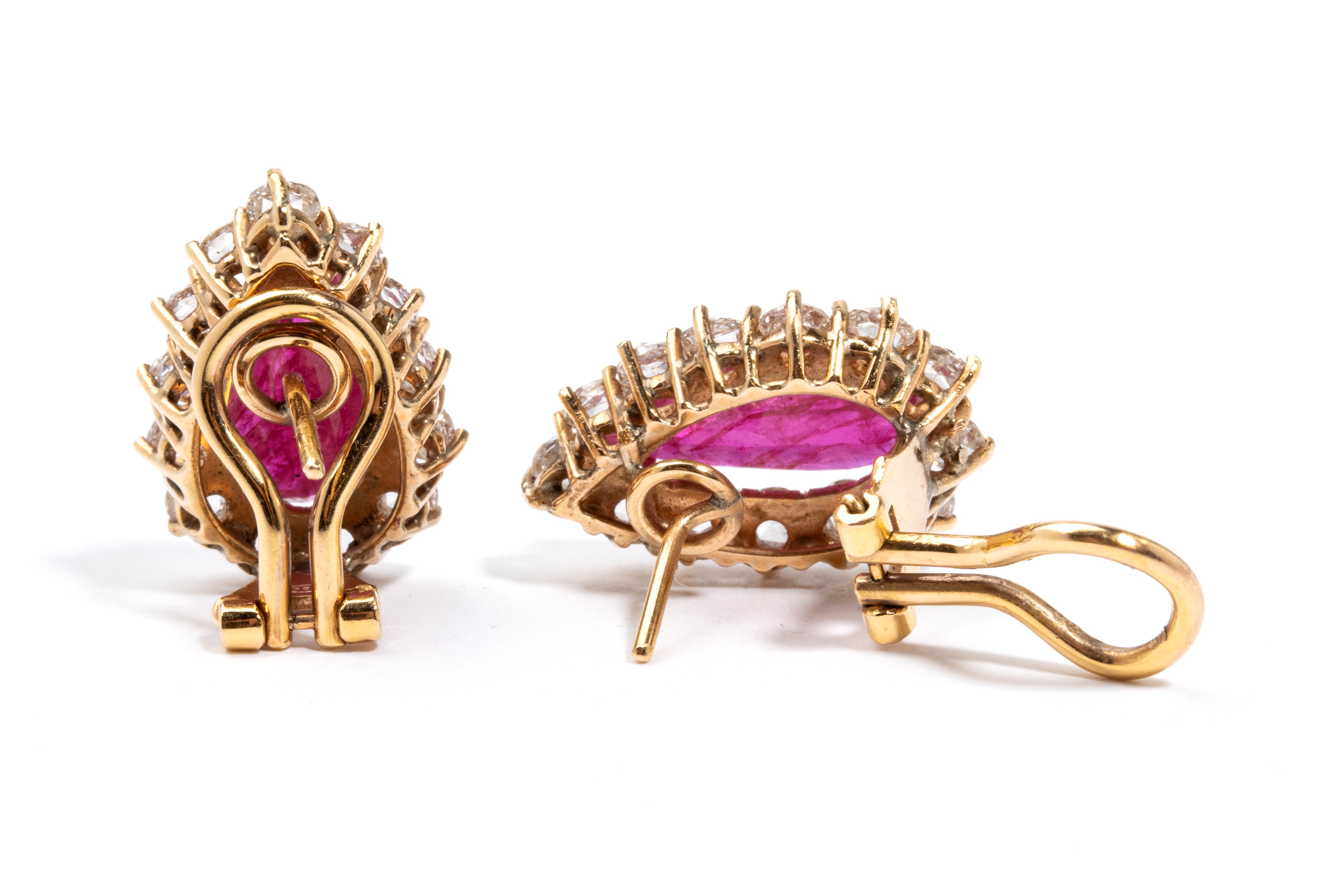 Orecchini in oro con rubini e diamanti