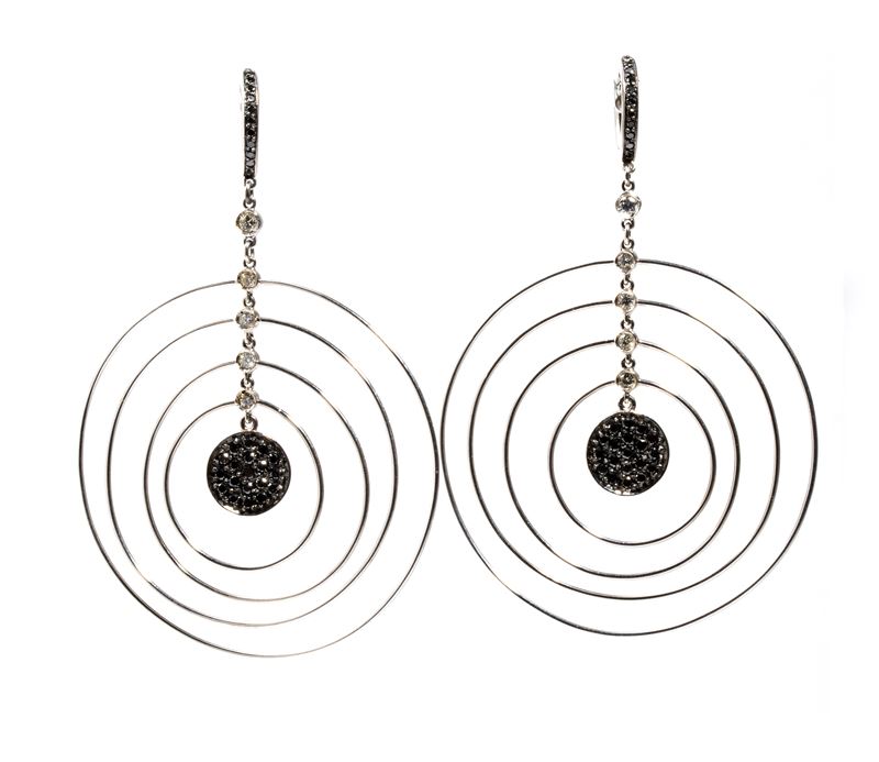 Orecchini in oro con diamanti