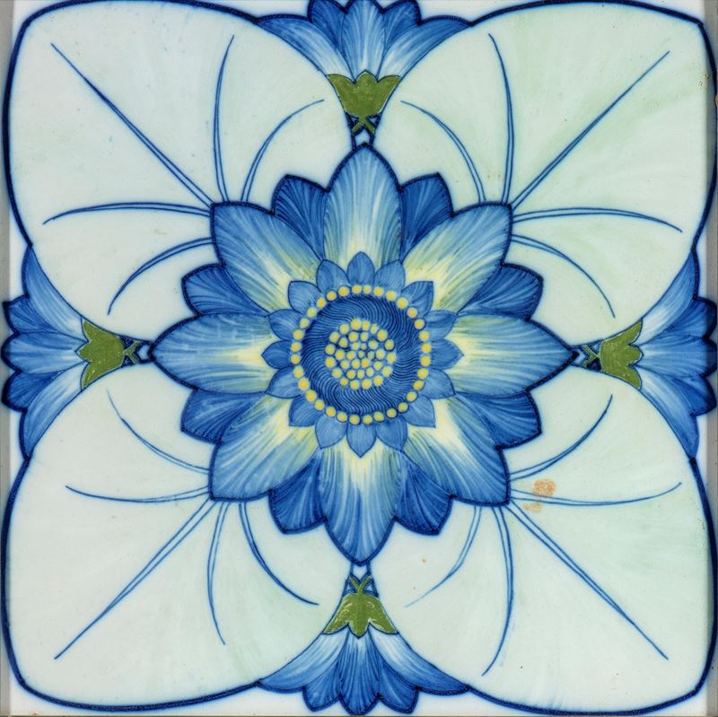 Mattonella con decoro floreale
