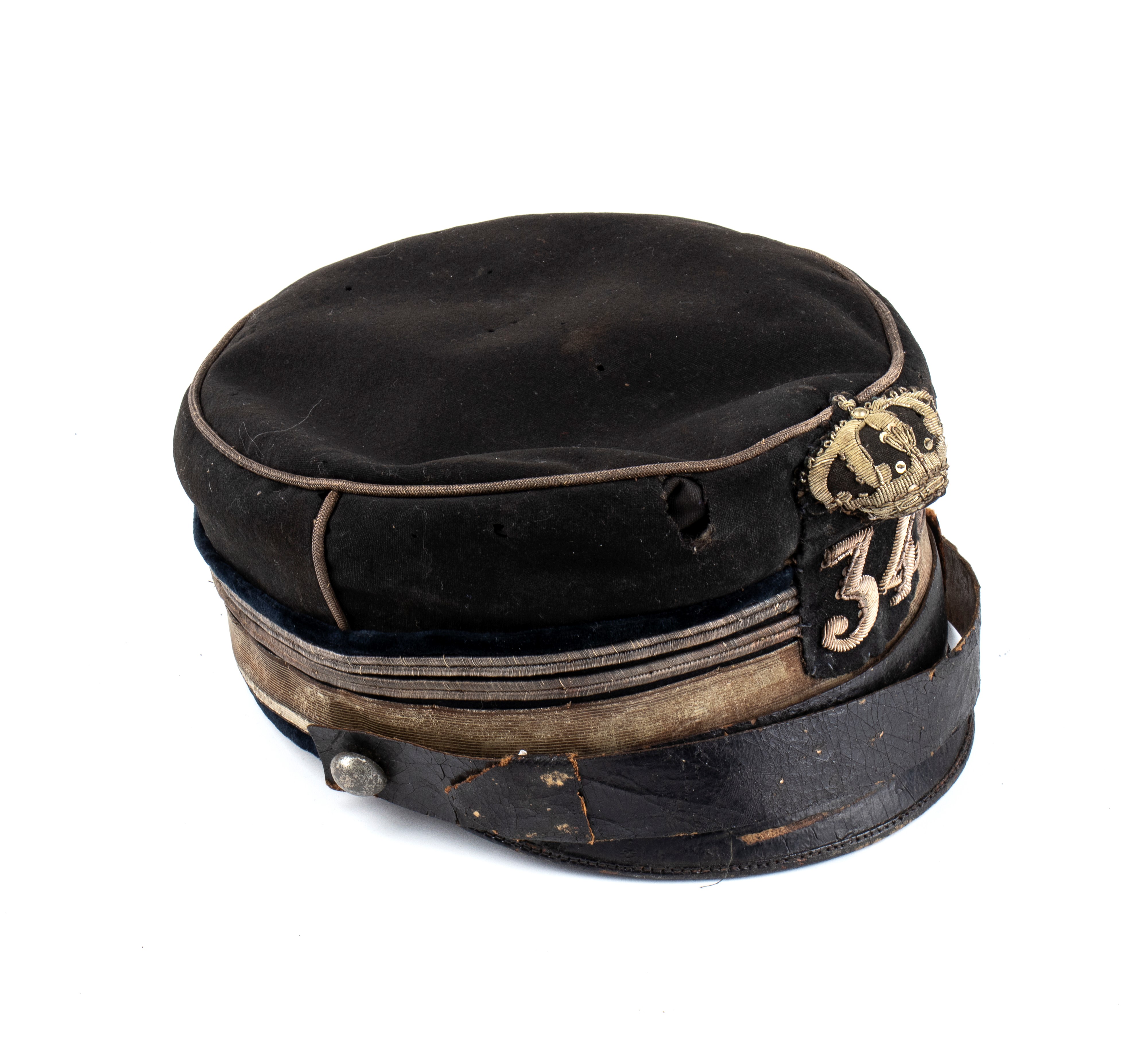 Italia, Regno, periodo Umbertino, berretto m. 1871 da tenente colonnello di fanteria, Brigata Liv...
