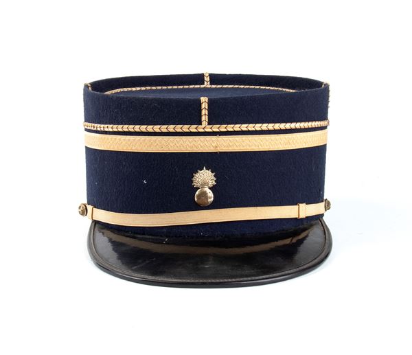 Francia, Quarta Repubblica, Chepì da gendarme