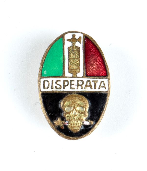 Distintivo da occhiello da squadrista de  "La disperata"