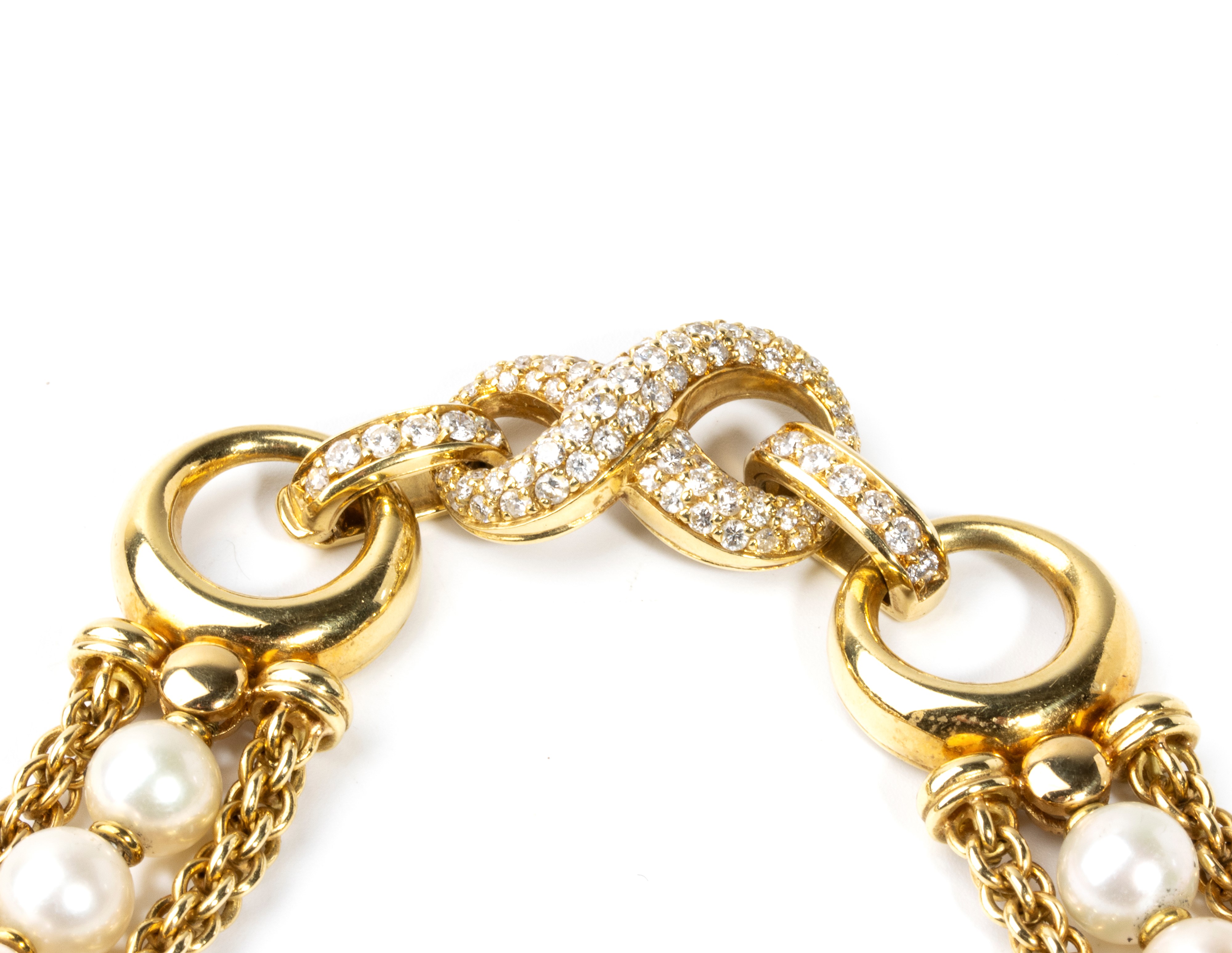 COLLANA IN ORO CON PERLEE DIAMANTI