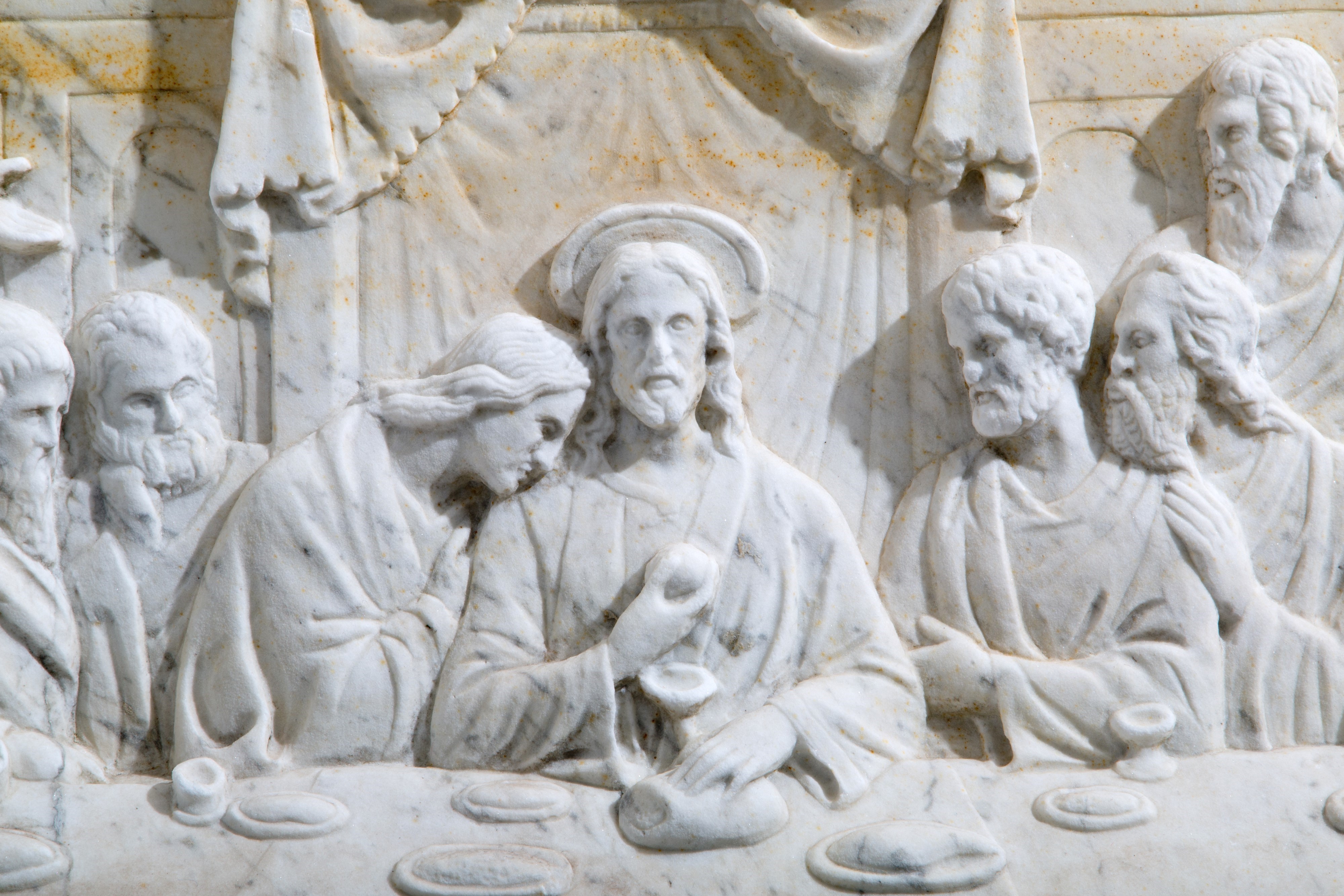 Altorilievo raffigurante L'Ultima Cena