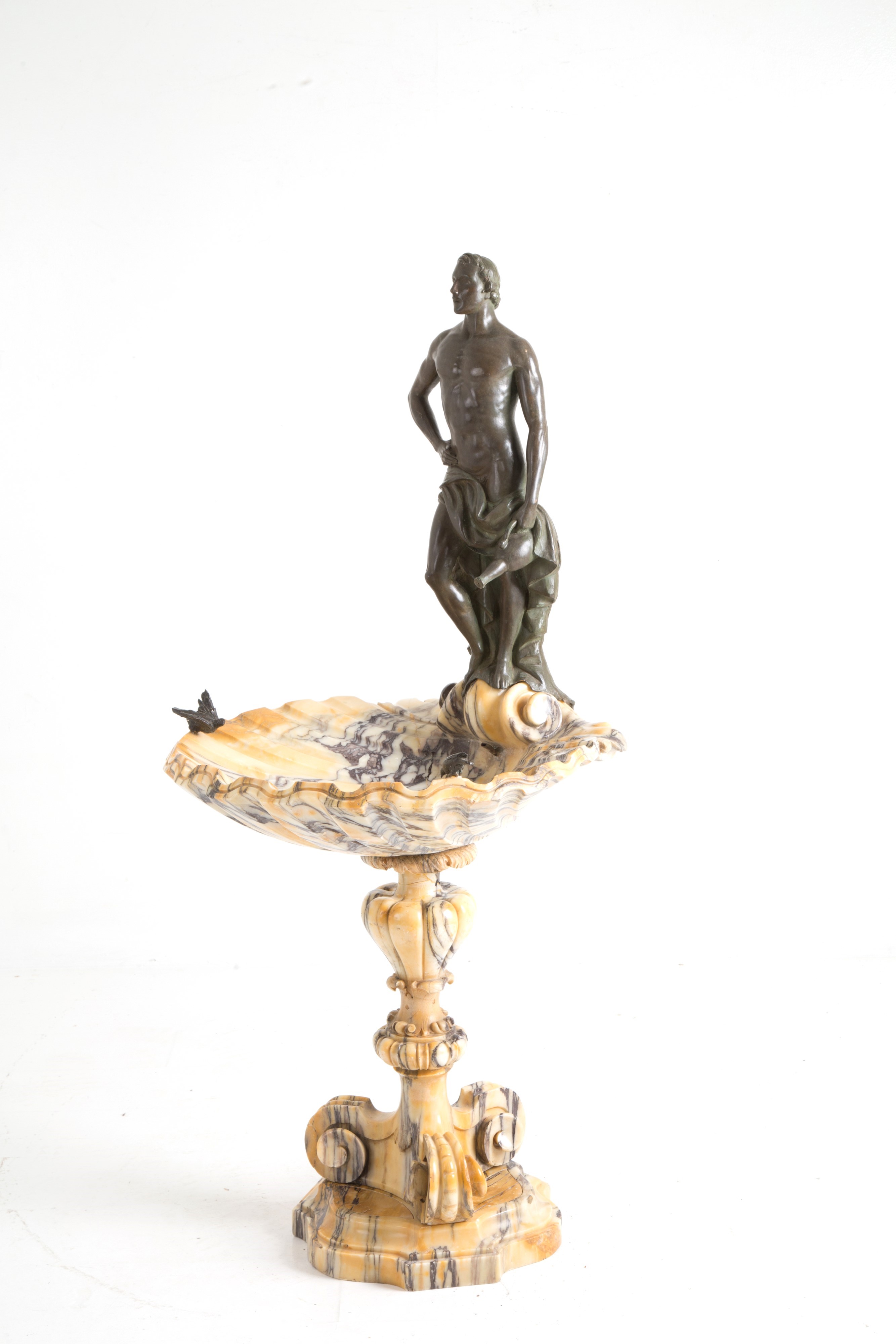 Coppia di vasche in marmo giallo venato con sculture in bronzo, XIX secolo