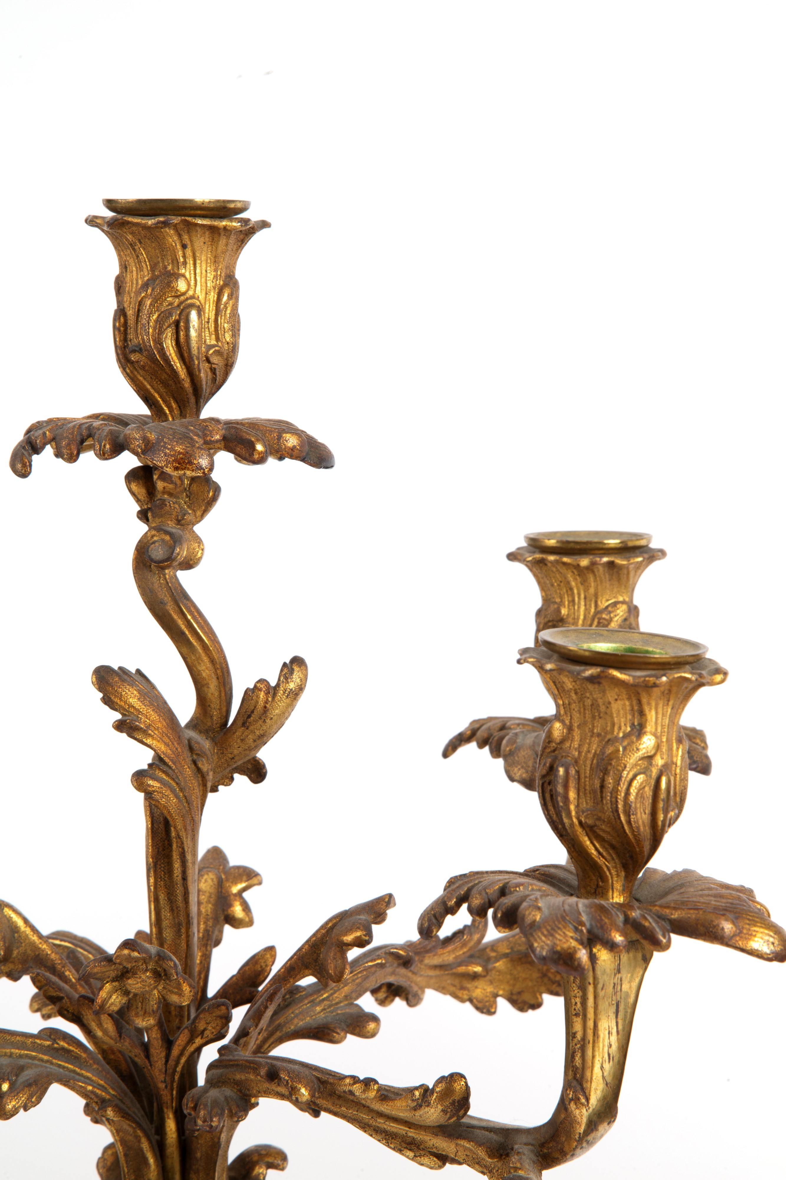 Candelabri, Coppia di candelabri a cinque fiamme in bronzo dorato, XIX secolo