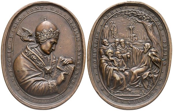 STATO PONTIFICIO. Gregorio XVI (Bartolomeo Alberto Cappellari, 1831-1846). Medaglia ovale, 1831. Per l'Ospizio di San Michele a Ripa Grande in Roma, con San Gregorio Magno e San Romualdo. Opus: G. Cerbara. Ae (54,14 g; 61 mm). Boccia 13. Appiccagnolo rimosso. Non comune. qSPL