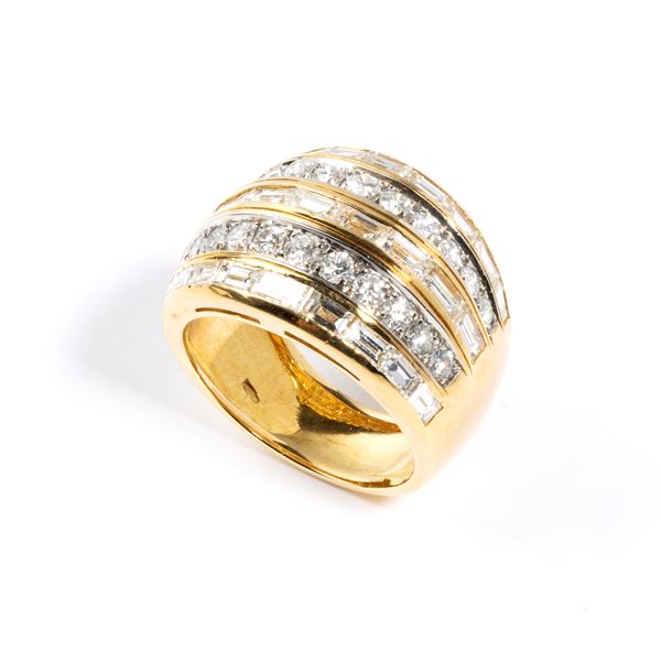 Anello in oro e diamanti