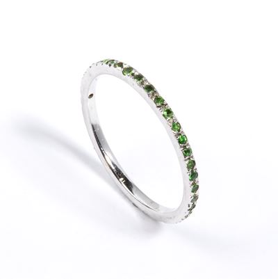 Anello in oro bianco 18k con tsavoriti