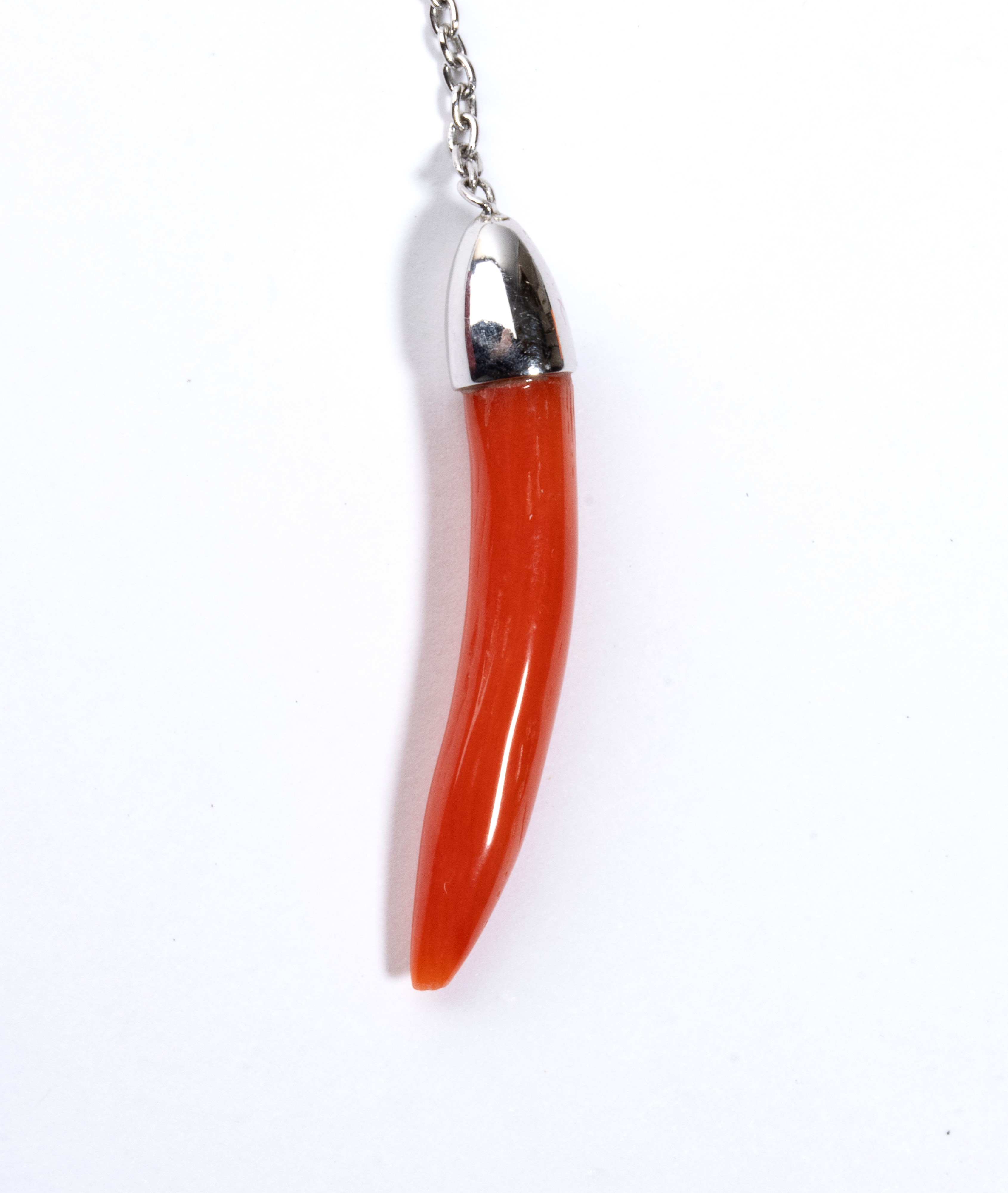 Girocollo con pendente in corallo