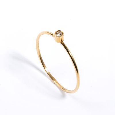 Anello in oro giallo 18k con diamante