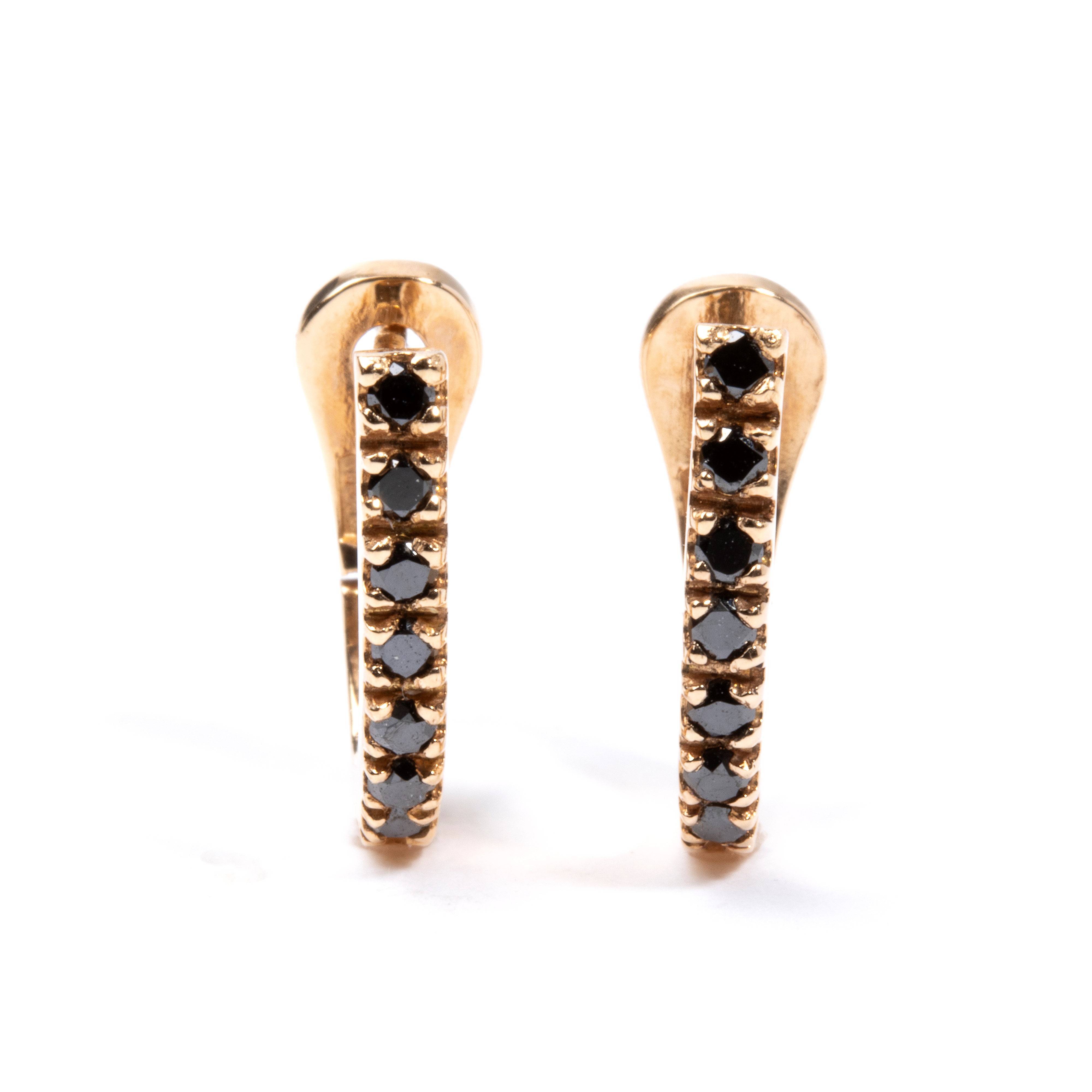 Orecchini in oro rosa 18k con diamanti neri