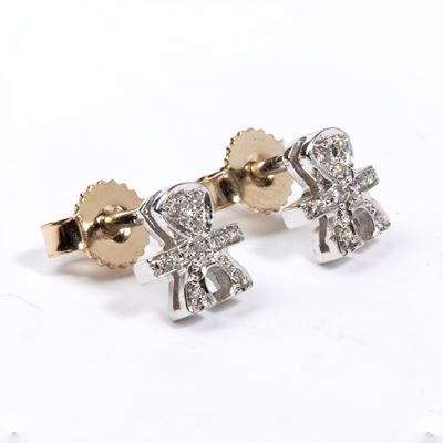 Orecchini, oro bianco 18k con diamanti a pavé