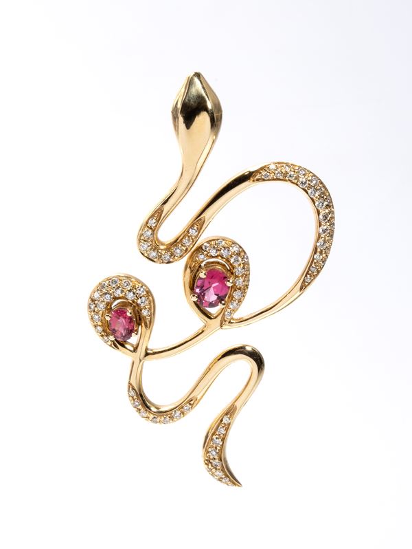 Diamond rubelite gold ring