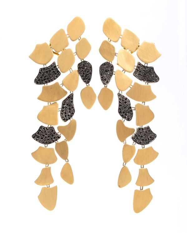 PYTON gold diamond earrings