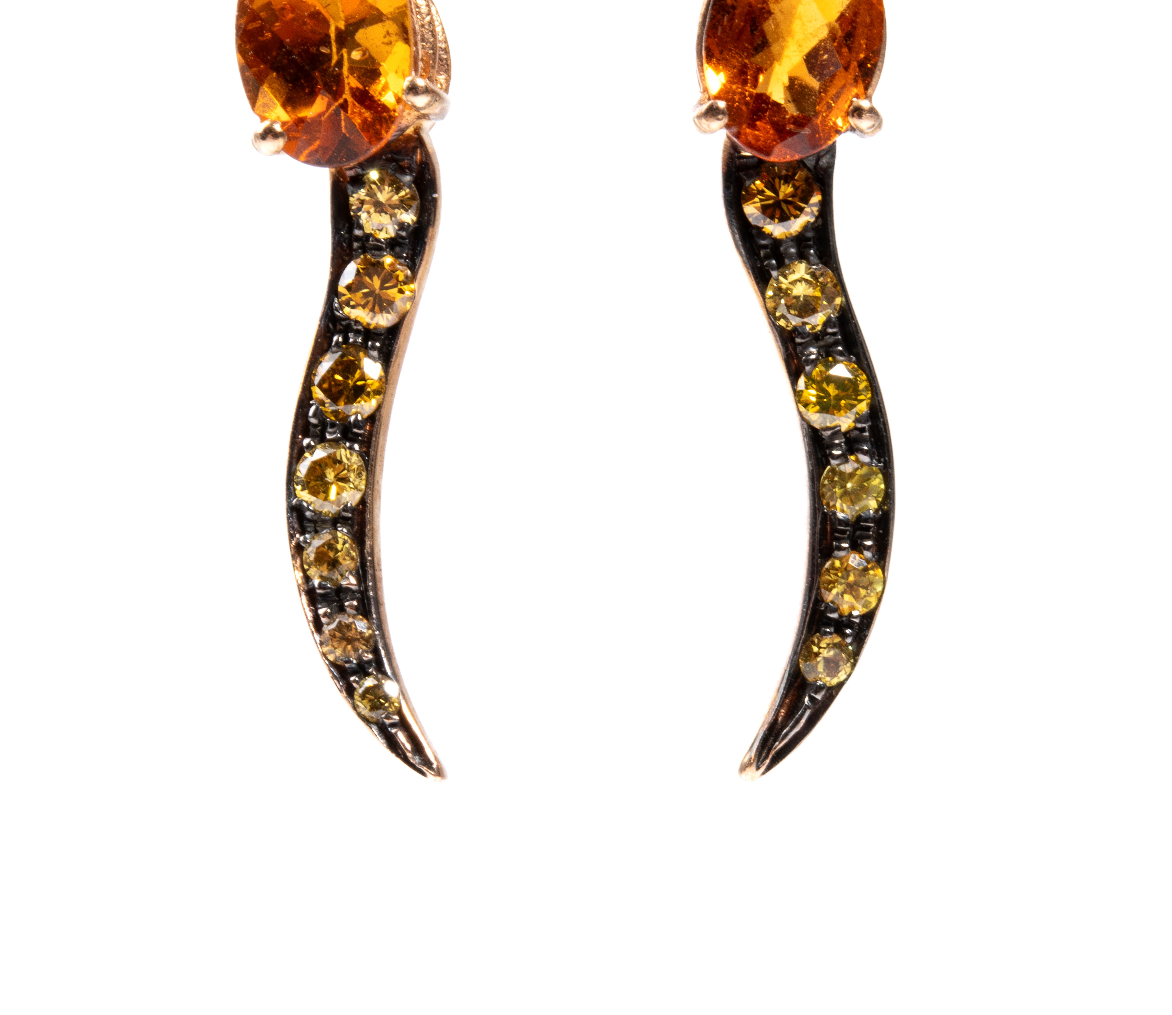 Orecchini in oro con tormaline, quarzi citrini e diamanti