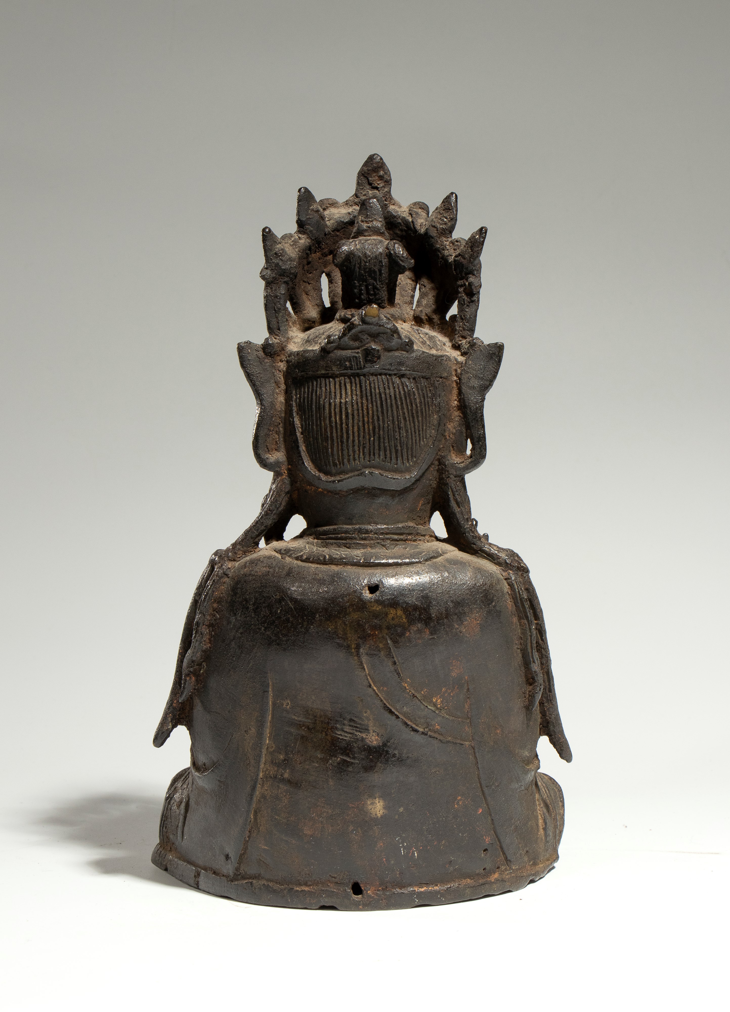 Figura di Bodhisattva, bronzo fuso, Cina, dinastia Ming (XV-XVI secolo)