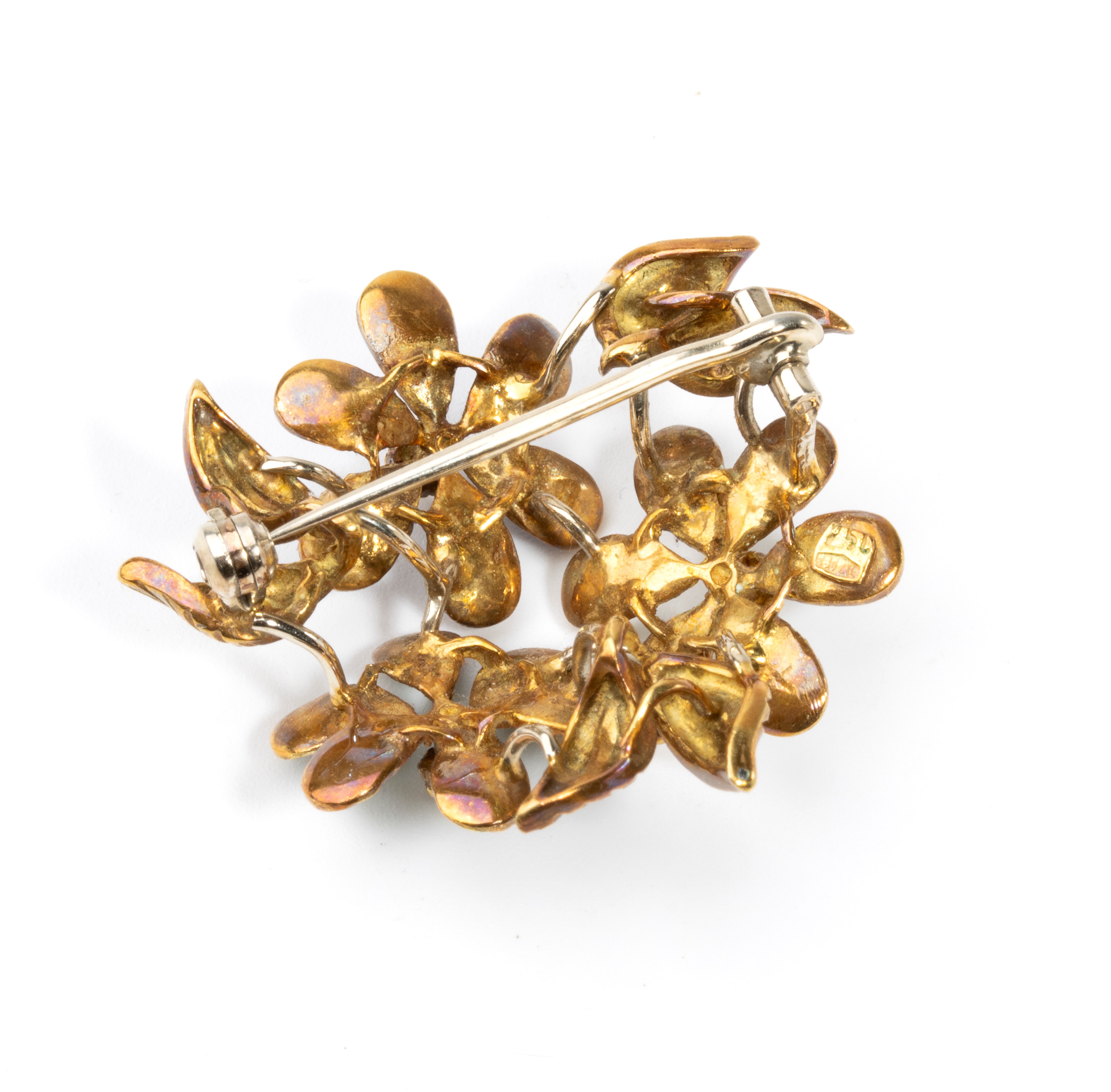 Spilla in oro giallo 18k con smalti, Italia anni '60