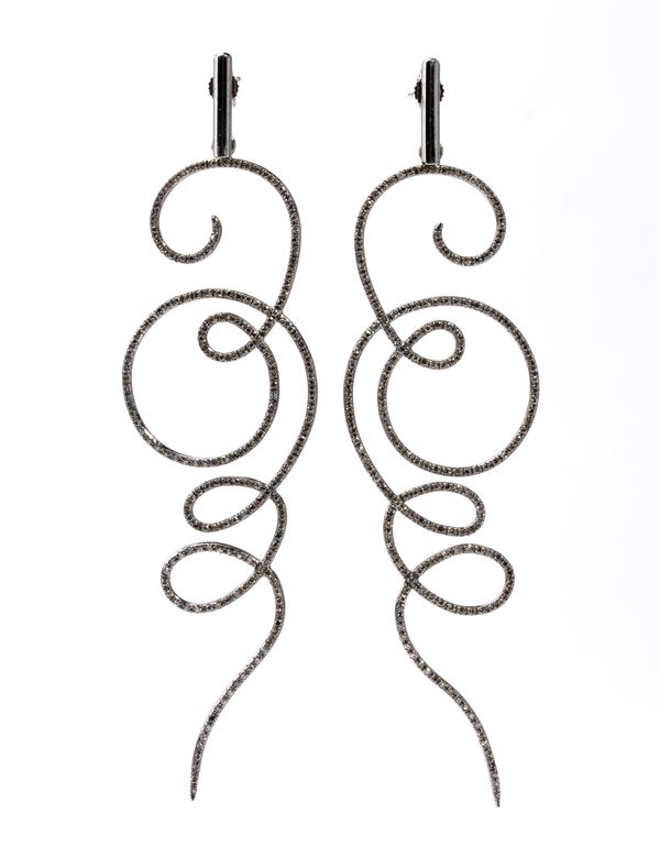 Fancy color brown diamond gold earrings