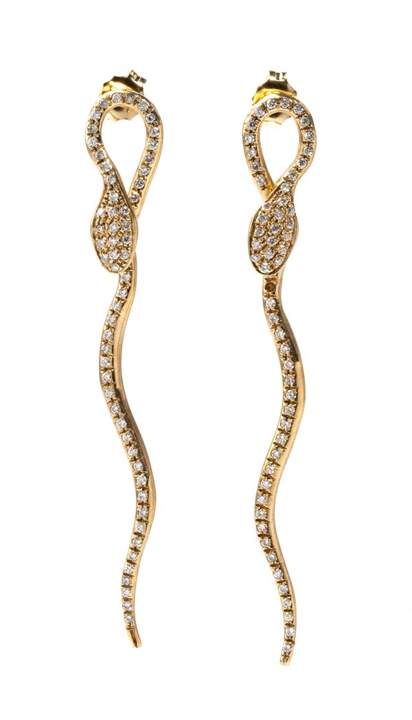 Diamond gold earrings
