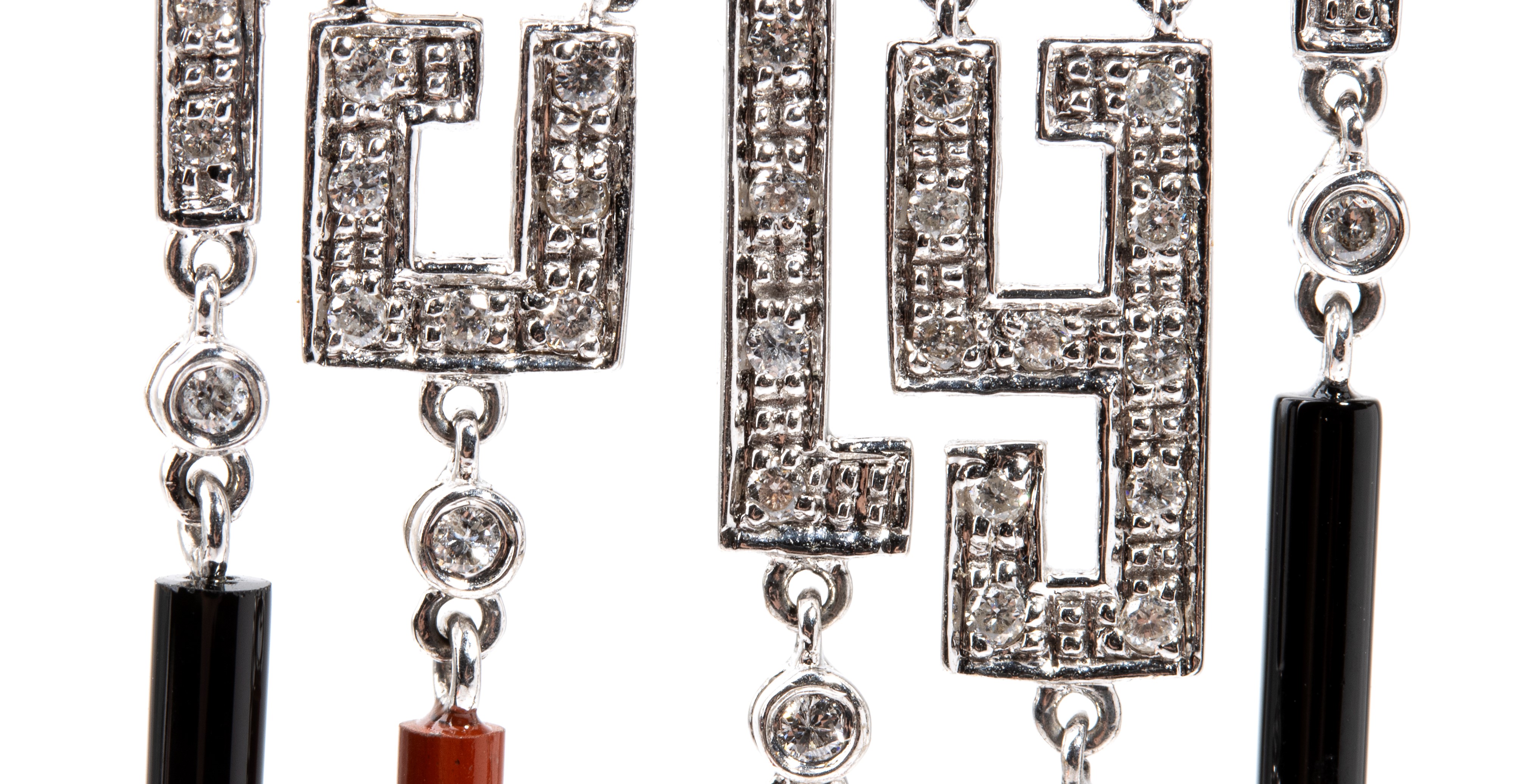 Pendente in oro con smalti e diamanti