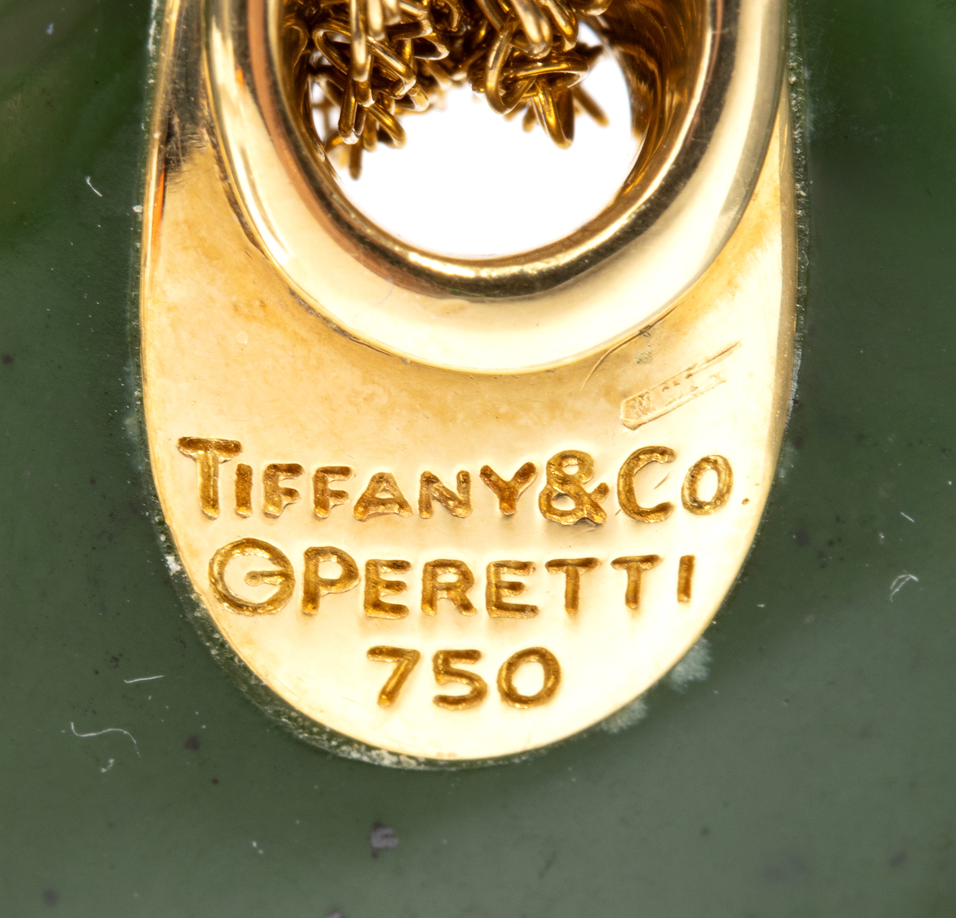 Collezione Elsa Peretti: collana a maglia e ciondolo in giada nefrite