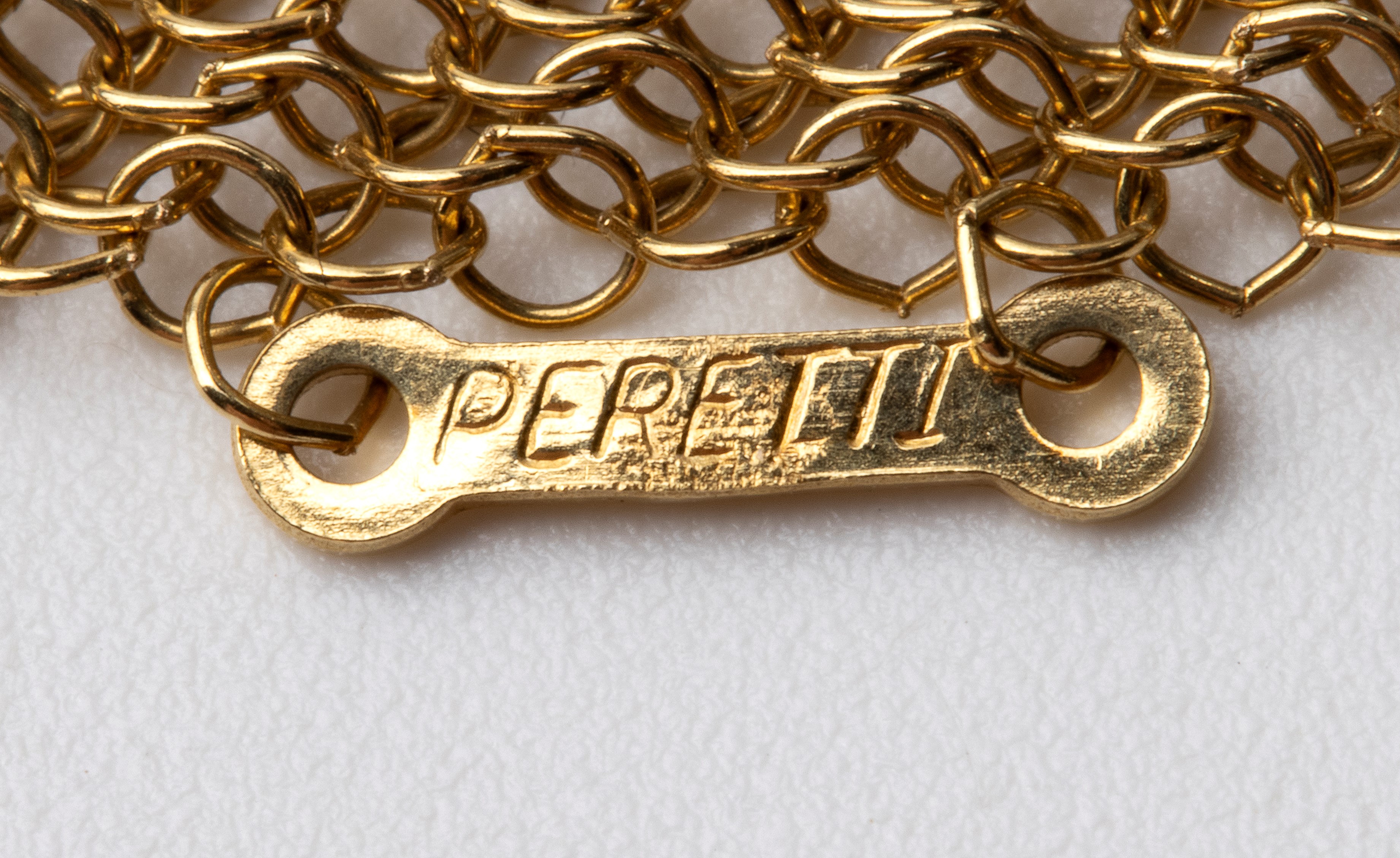 Collezione Elsa Peretti: collana a maglia e ciondolo in giada nefrite