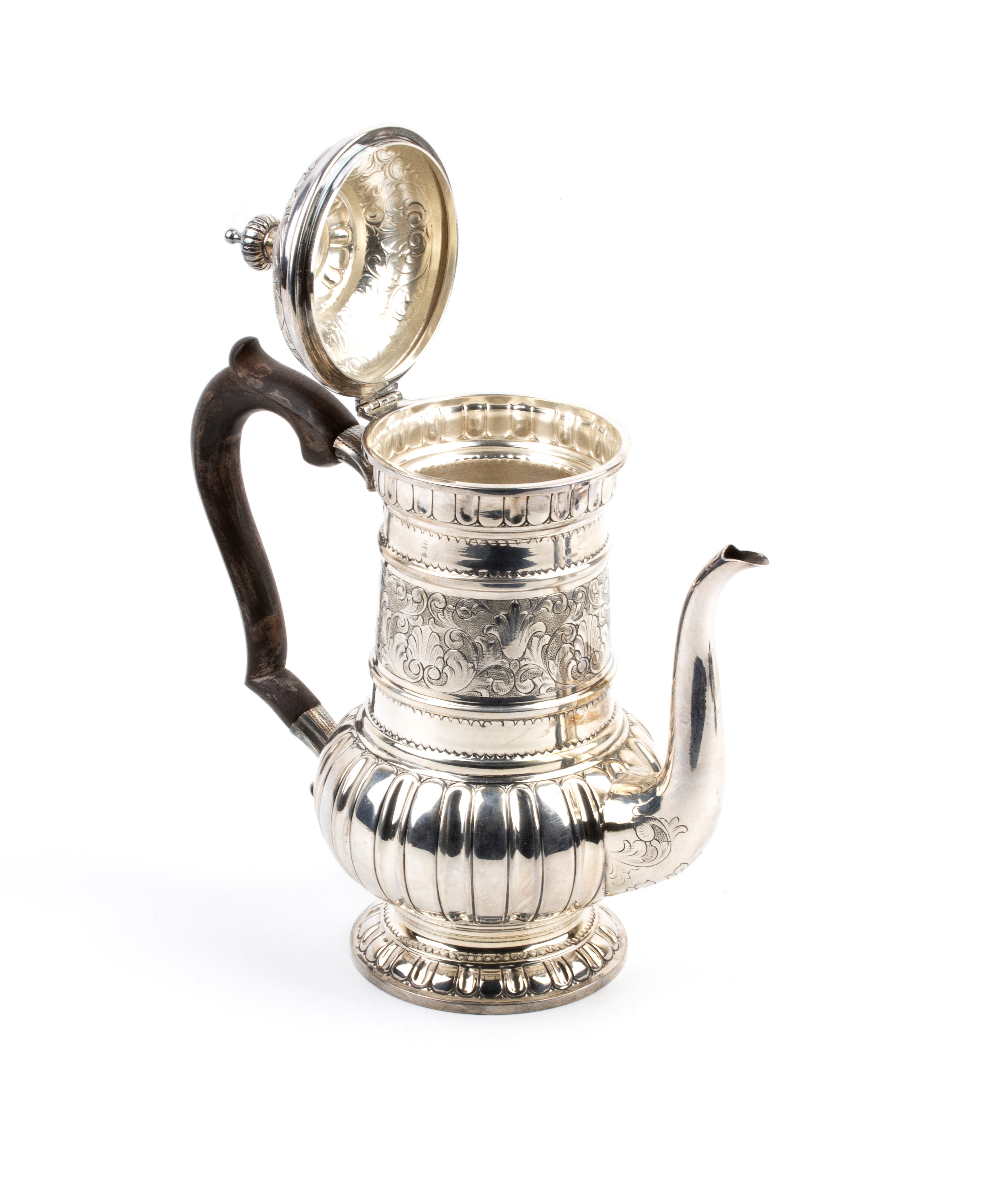 Caffettiera italiana in argento, argento 800/1000, XX secolo